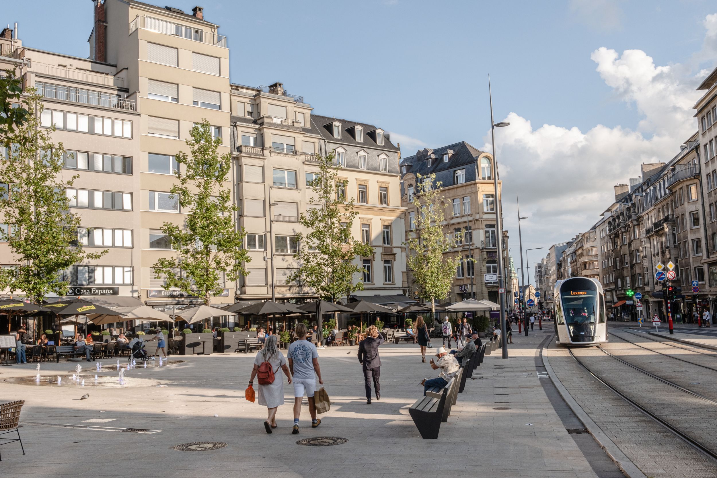 Tram, Place de Paris